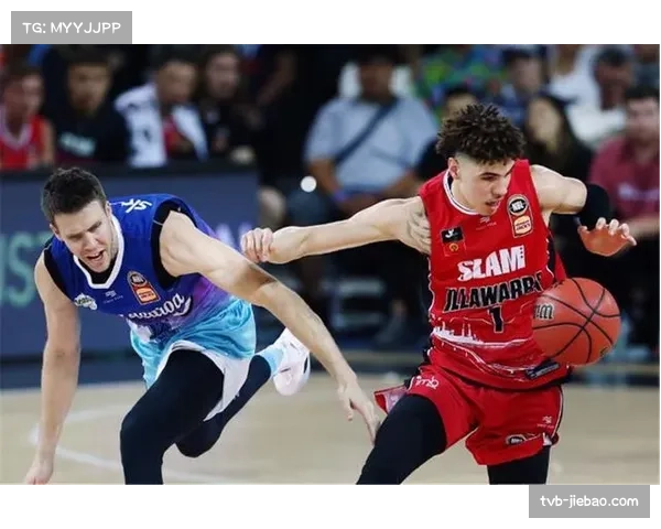 选秀状元阿齐·福德与女友布卡丝将在达拉斯飞翼再度合作